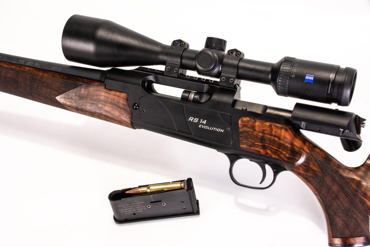 Receiver_WithMag-1200×800 Strasser Receiver